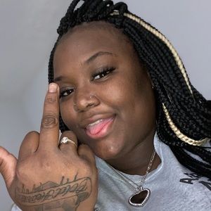 Meet your Posher, Diamond